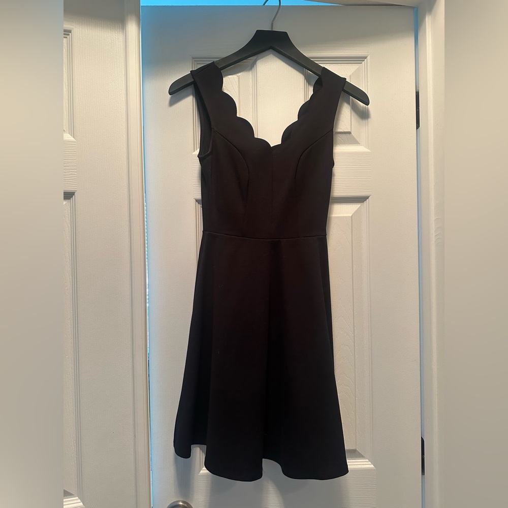 Aqua Black Scalloped Dress XS